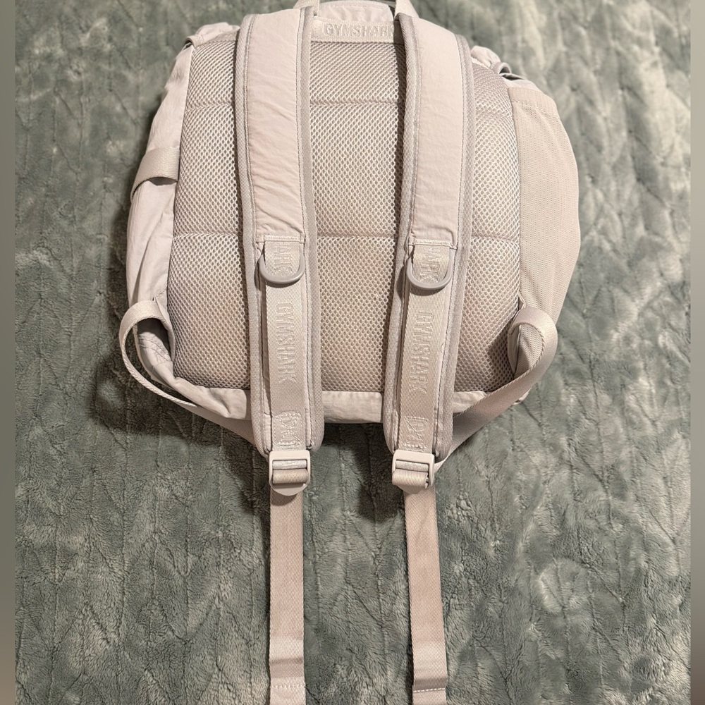 Gymshark Drawstring Backpack - Picture 14 of 16